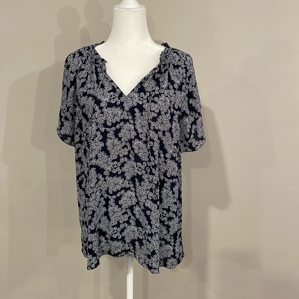 LOFT Mixed media top
